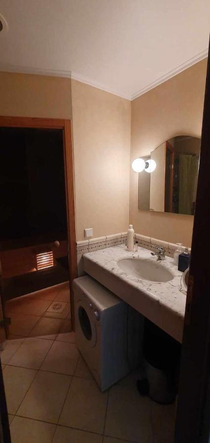 Cozy Apartment On The Town Hall Square 탈린 외부 사진